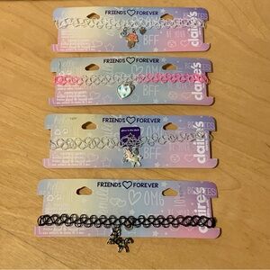 CLAIRE'S Set of 4 Friends Forever Choker Necklace
